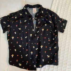 Mushroom button up
